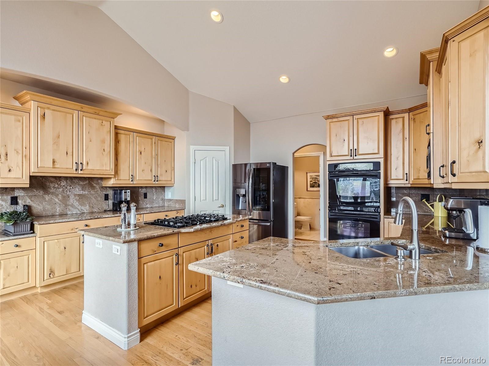 MLS Image #10 for 11834 w 76th lane,arvada, Colorado