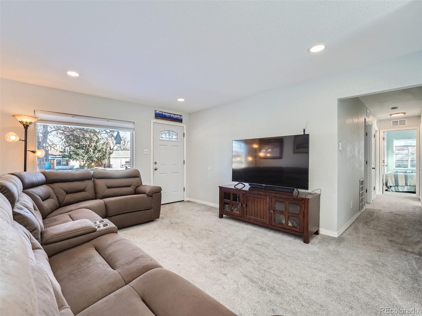 MLS Image #2 for 2981 s glencoe street,denver, Colorado