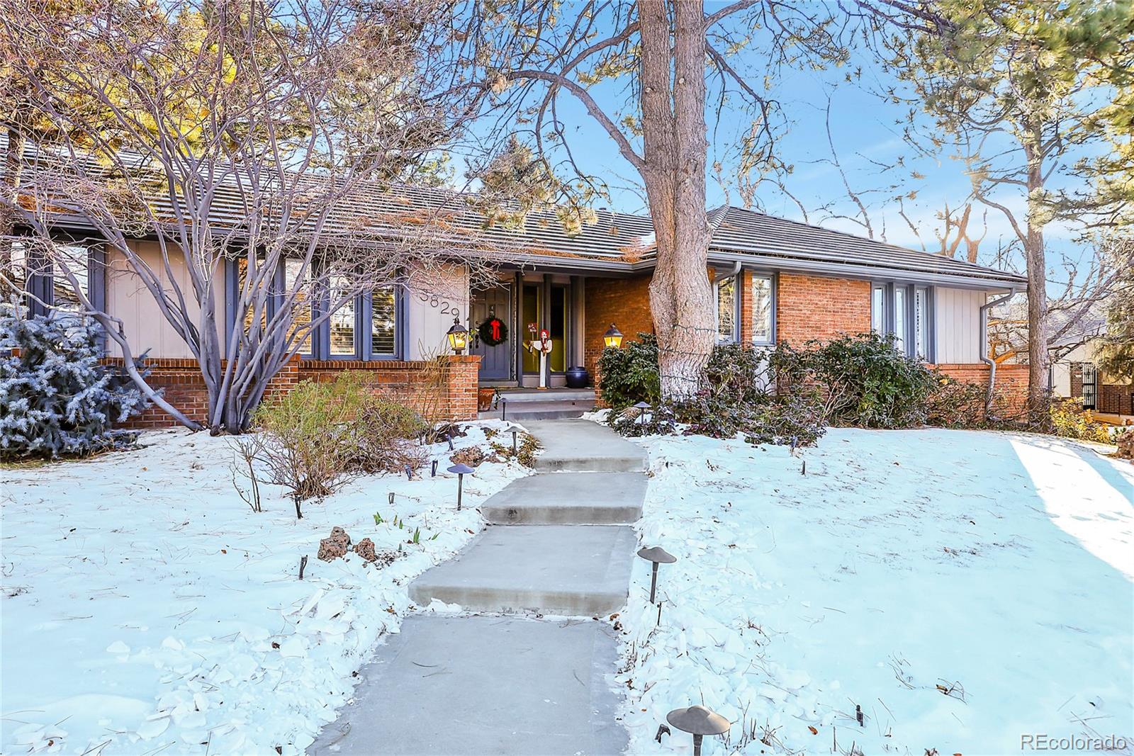 CMA Image for 3829 S Willow Way,Denver, Colorado