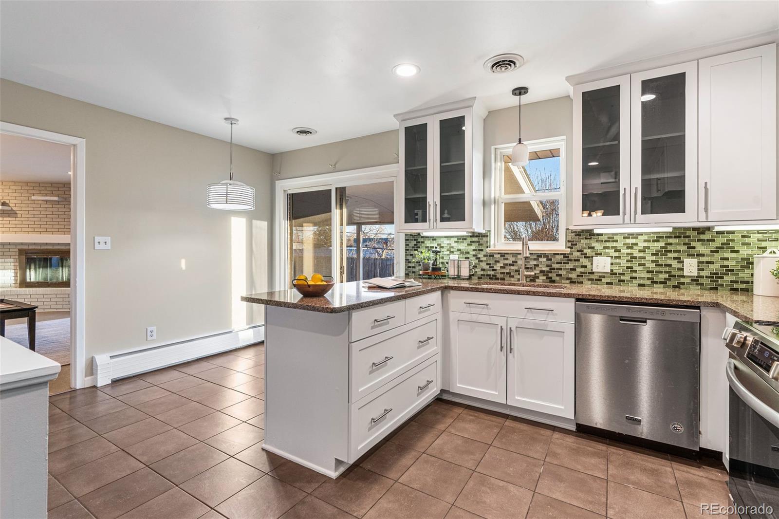 MLS Image #18 for 7044 e ohio drive,denver, Colorado