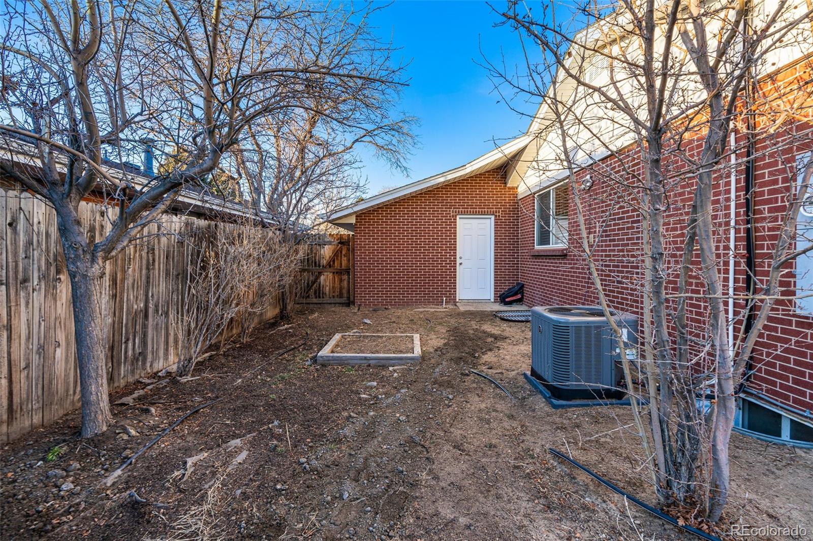 MLS Image #38 for 7044 e ohio drive,denver, Colorado