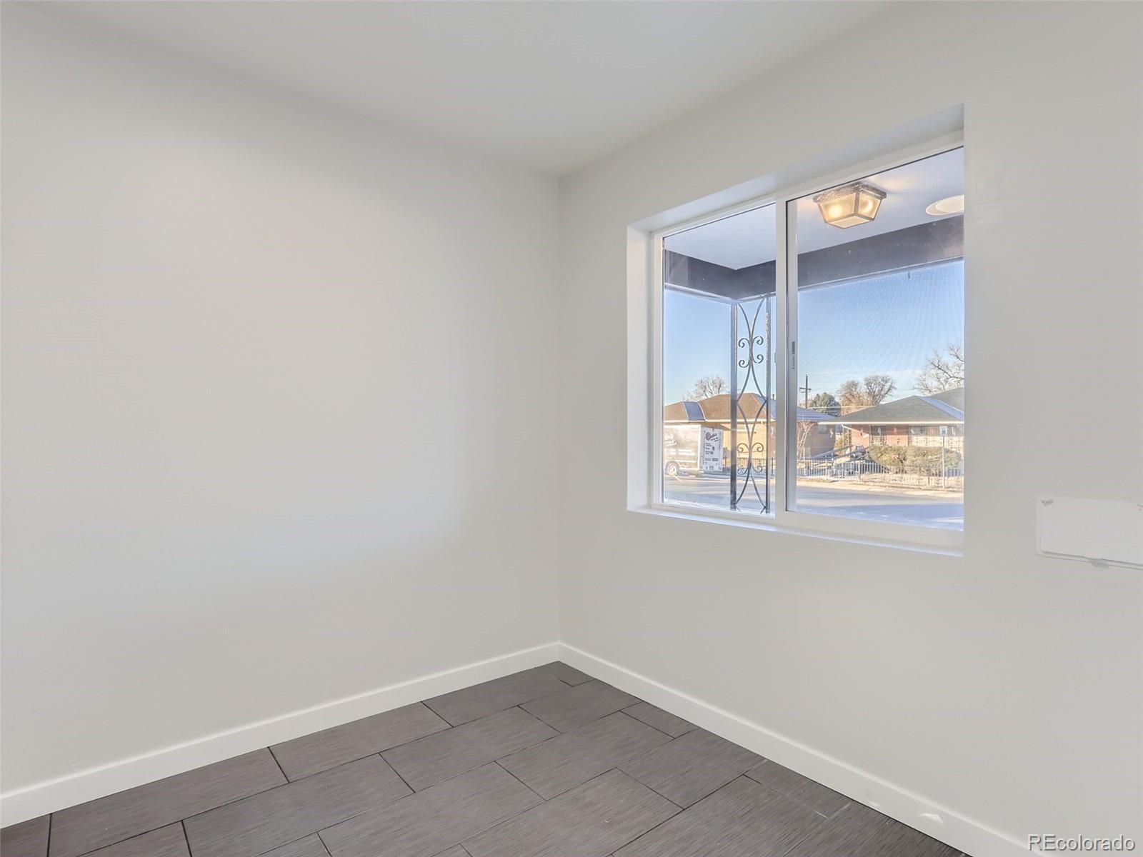 MLS Image #12 for 3280  jasmine street,denver, Colorado