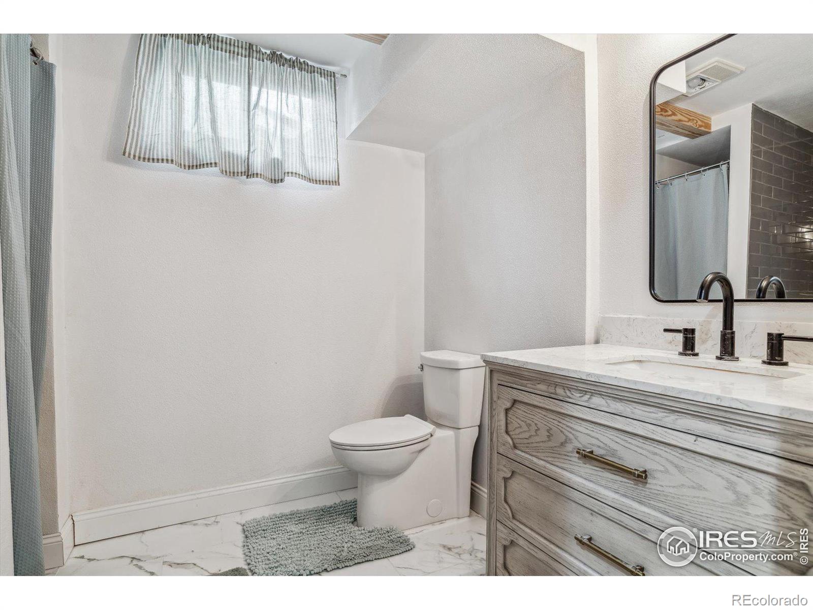 MLS Image #29 for 7856  cyd drive,denver, Colorado