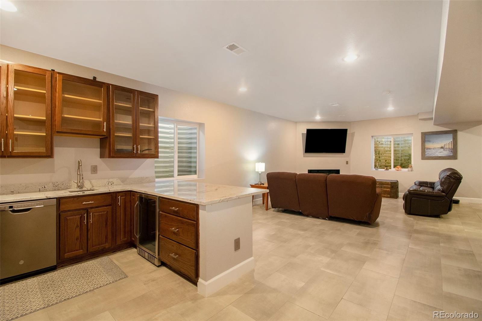 MLS Image #19 for 215 s jamestown way,aurora, Colorado