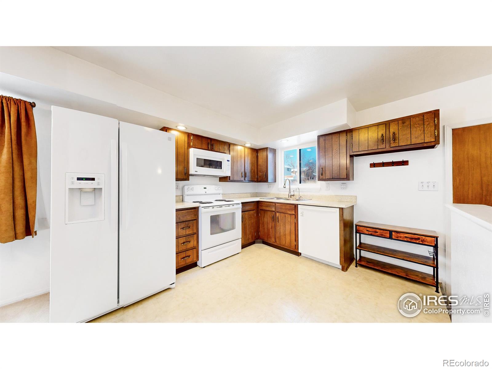 MLS Image #6 for 2679 s flower court,lakewood, Colorado