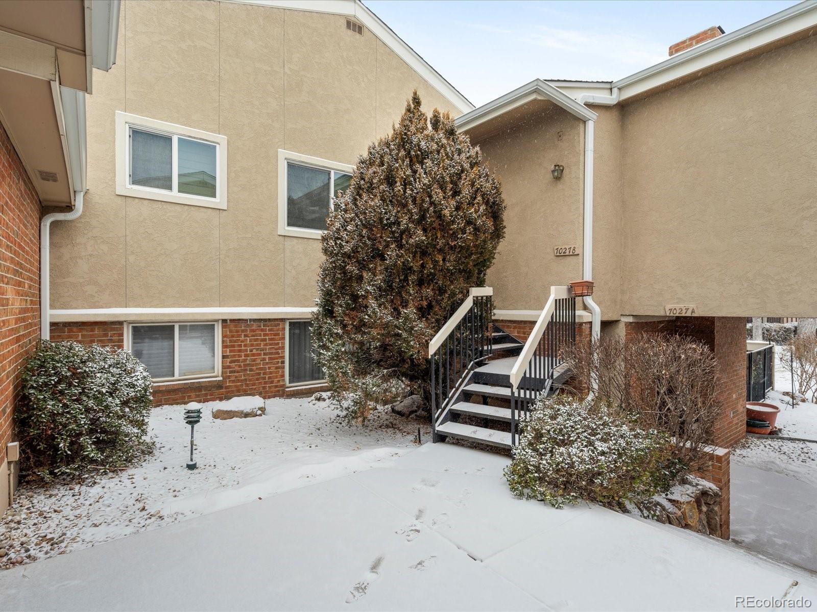 MLS Image #2 for 7027 e girard avenue,denver, Colorado