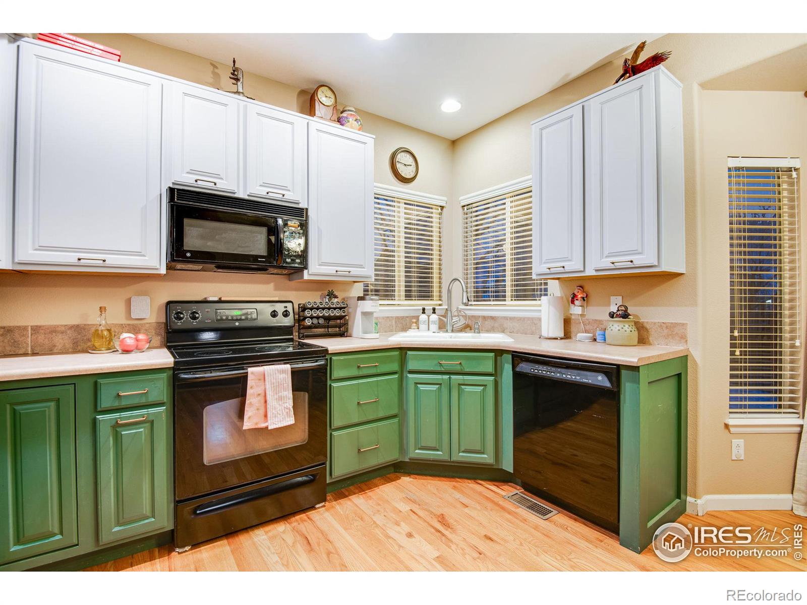 MLS Image #13 for 251  clark street,johnstown, Colorado