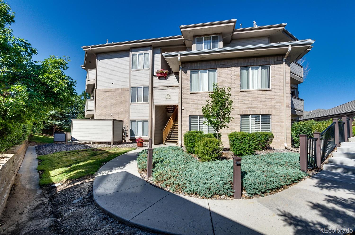 MLS Image #5 for 940 e plum creek parkway 301,castle rock, Colorado