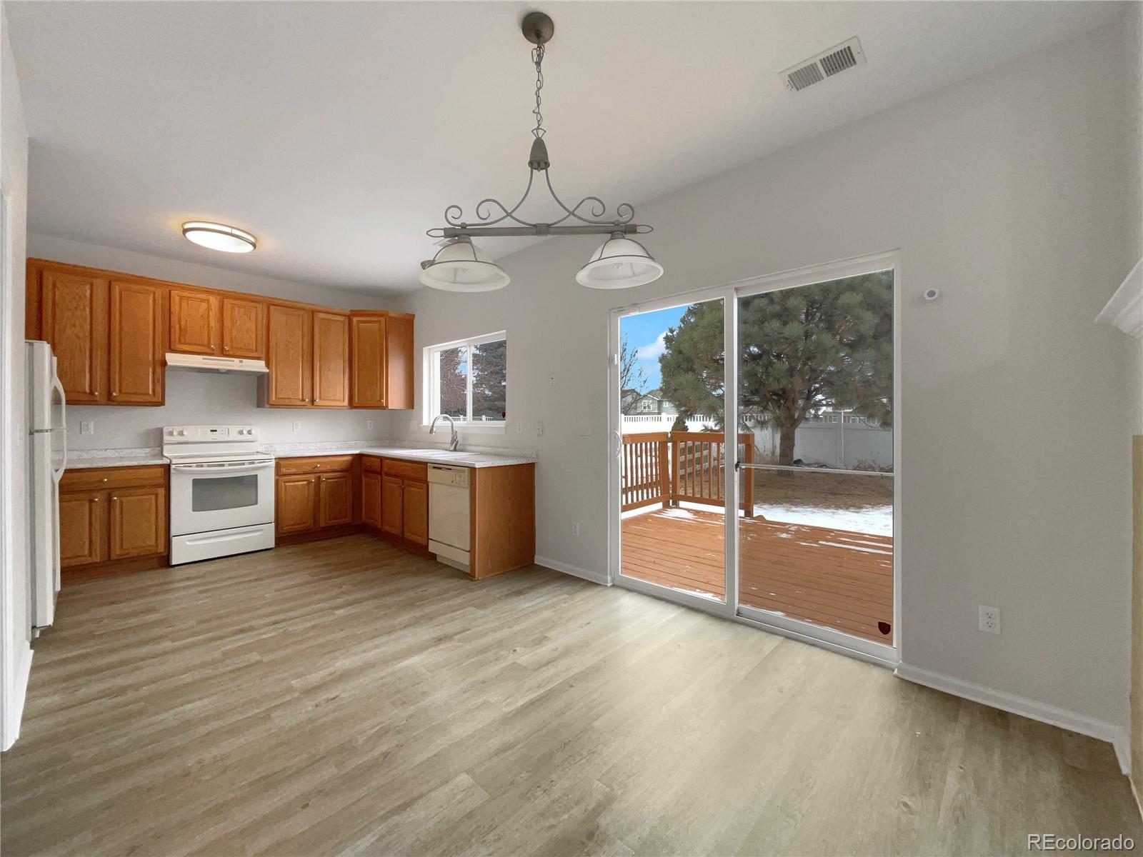 MLS Image #15 for 1112 s fultondale circle,aurora, Colorado