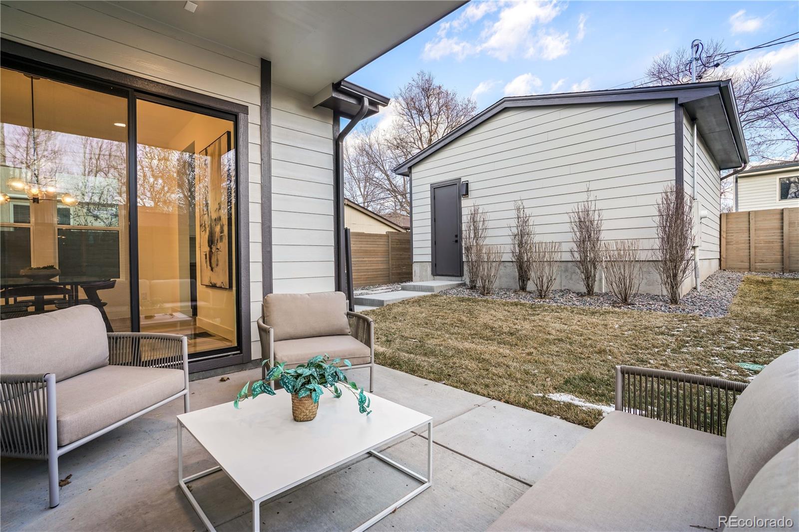 MLS Image #32 for 1726 s sherman street,denver, Colorado