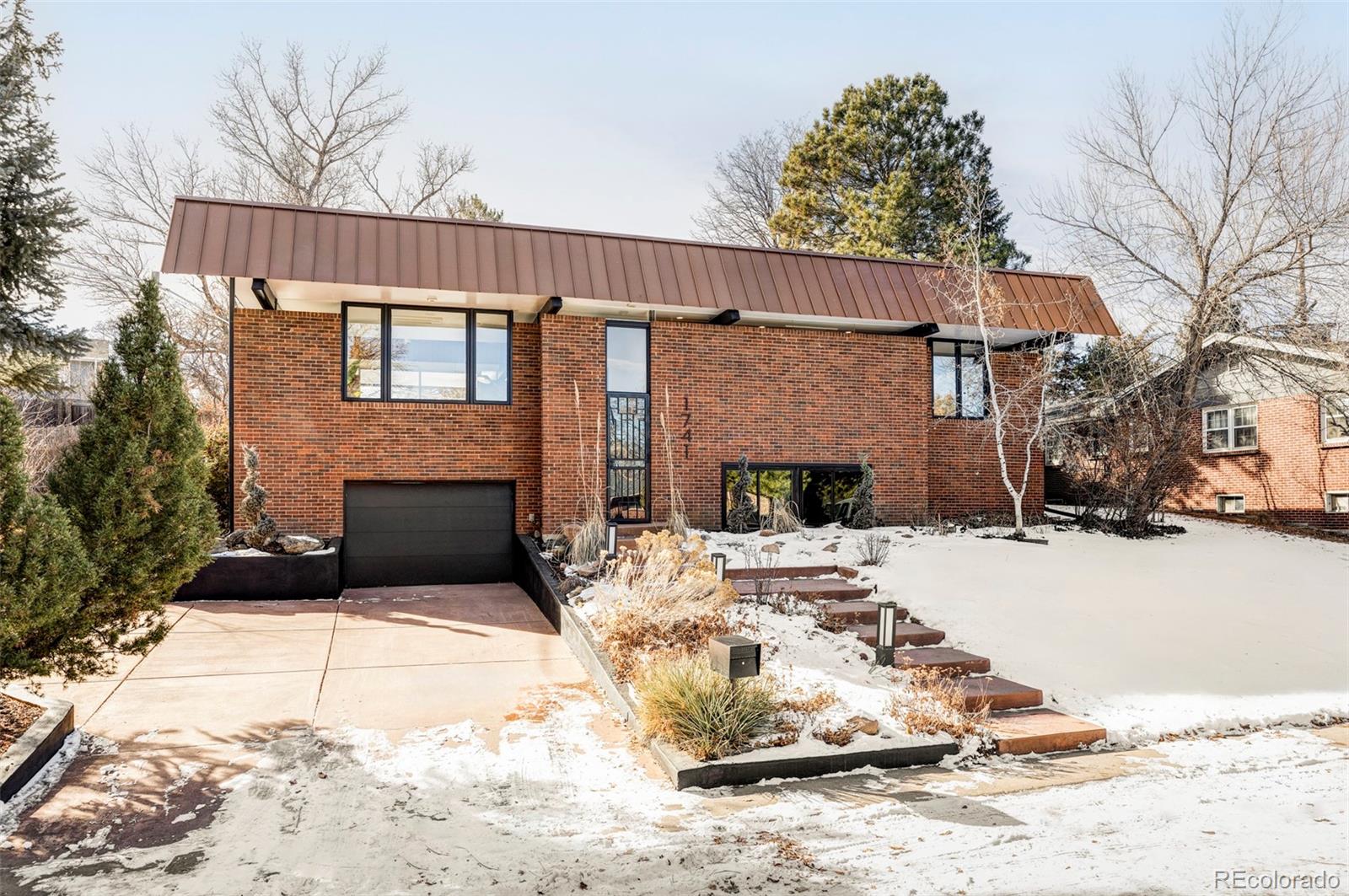 MLS Image #39 for 1741 s newport way,denver, Colorado