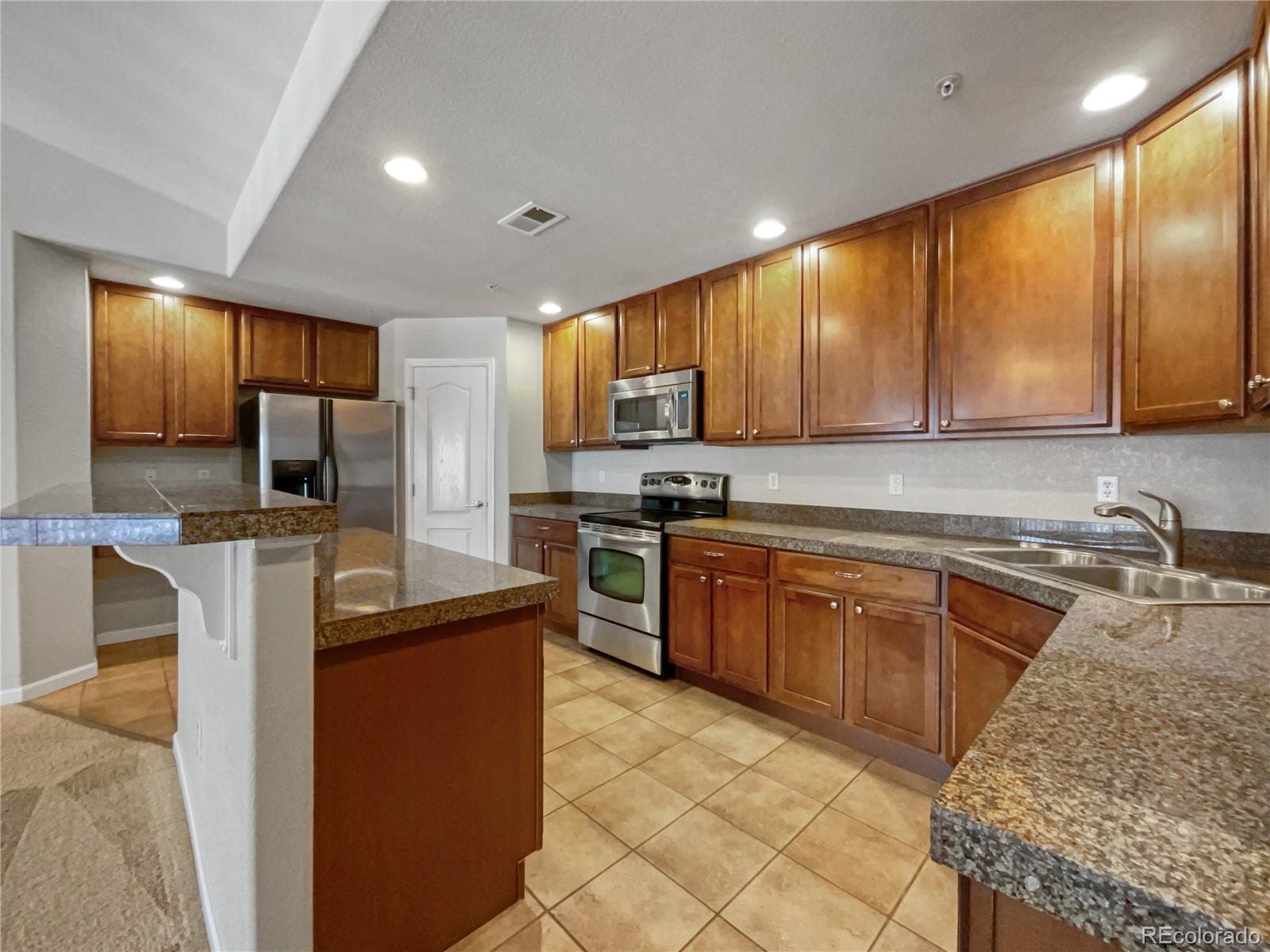 MLS Image #9 for 6253  kilmer loop,arvada, Colorado