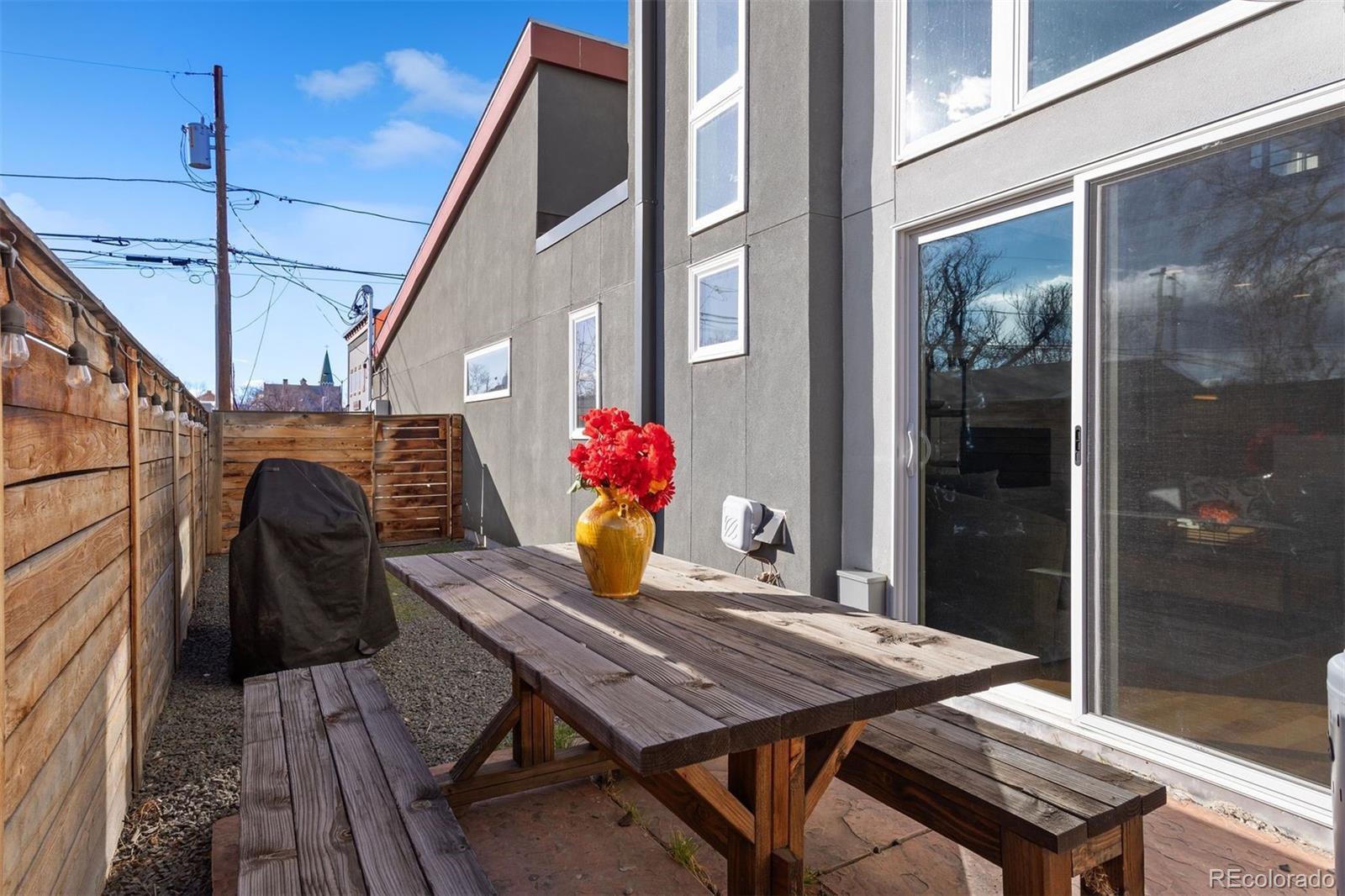 MLS Image #18 for 315 s pennsylvania street,denver, Colorado