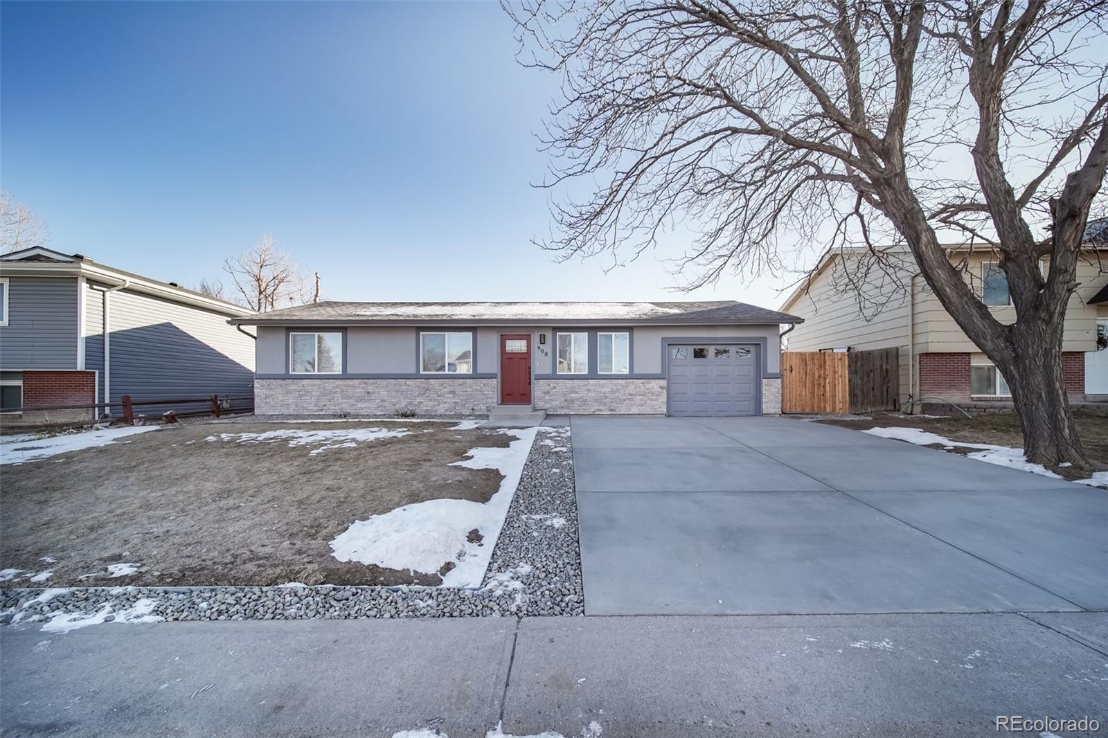 MLS Image #3 for 908  birch court,fort lupton, Colorado