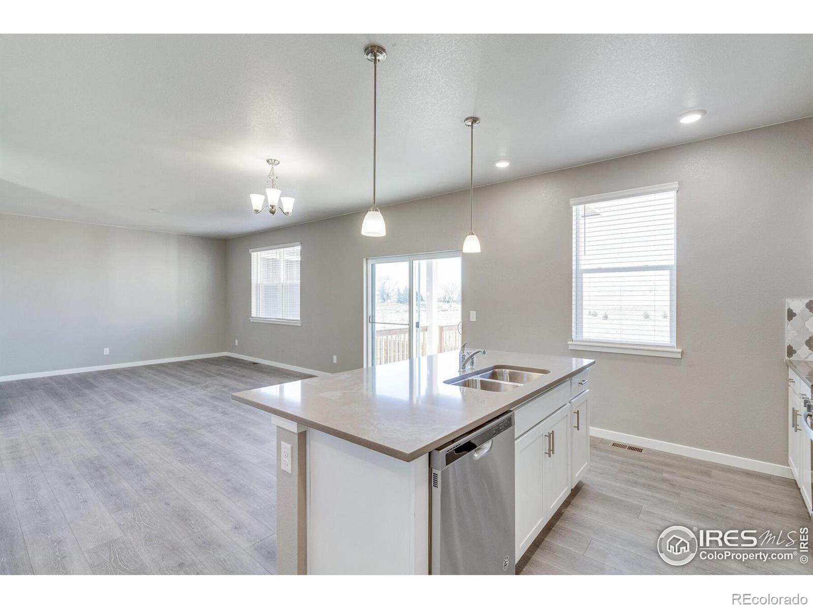 MLS Image #10 for 4104  marble drive,mead, Colorado