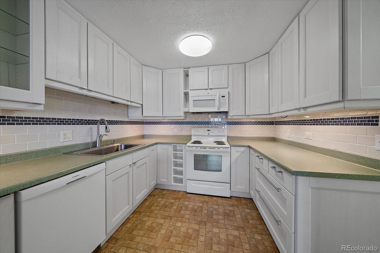 MLS Image #2 for 9625 e center avenue 1c,denver, Colorado