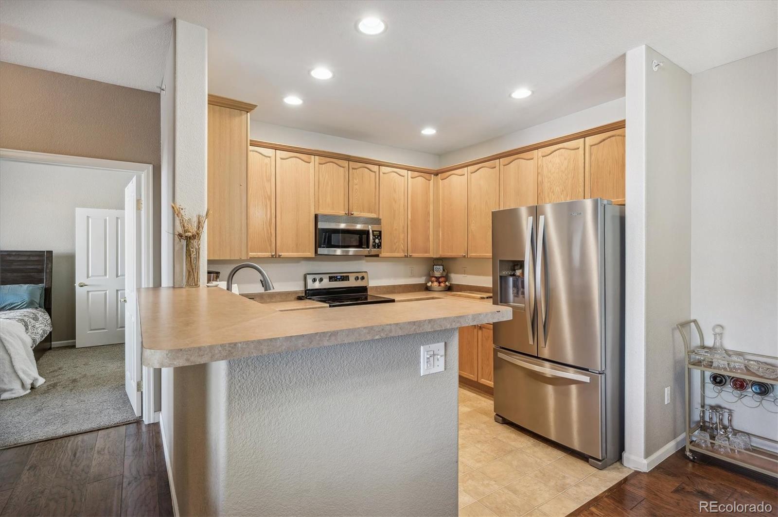 MLS Image #10 for 8445 s holland way,littleton, Colorado