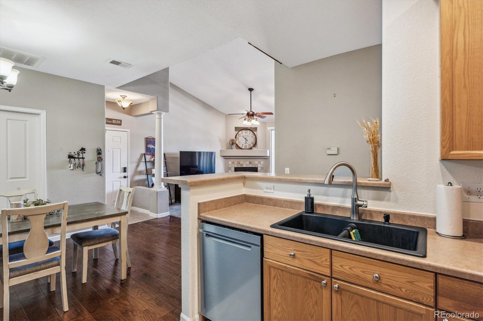 MLS Image #12 for 8445 s holland way,littleton, Colorado