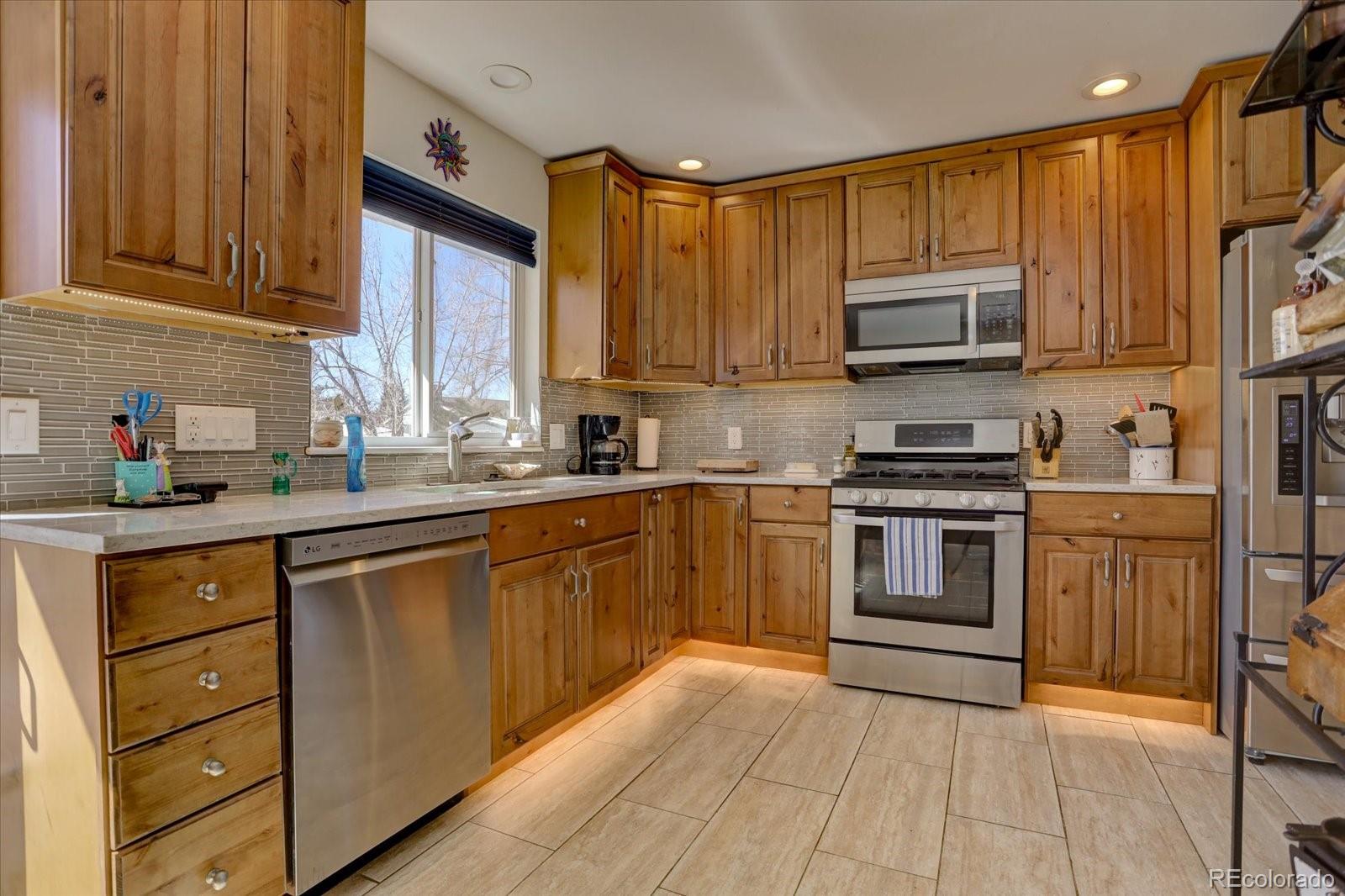 MLS Image #15 for 16224 e louisiana place,aurora, Colorado