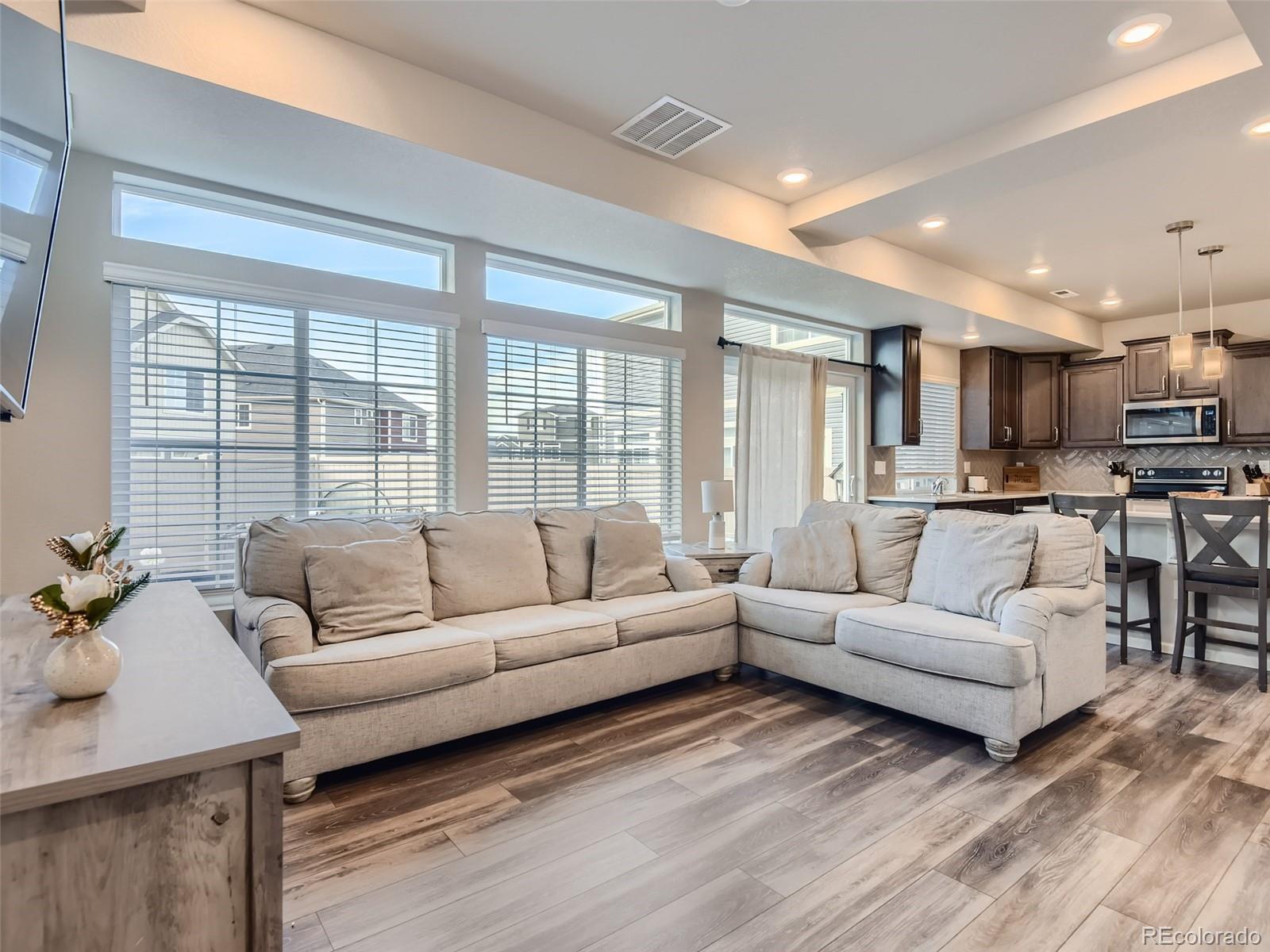MLS Image #2 for 4581 n quemoy street,aurora, Colorado