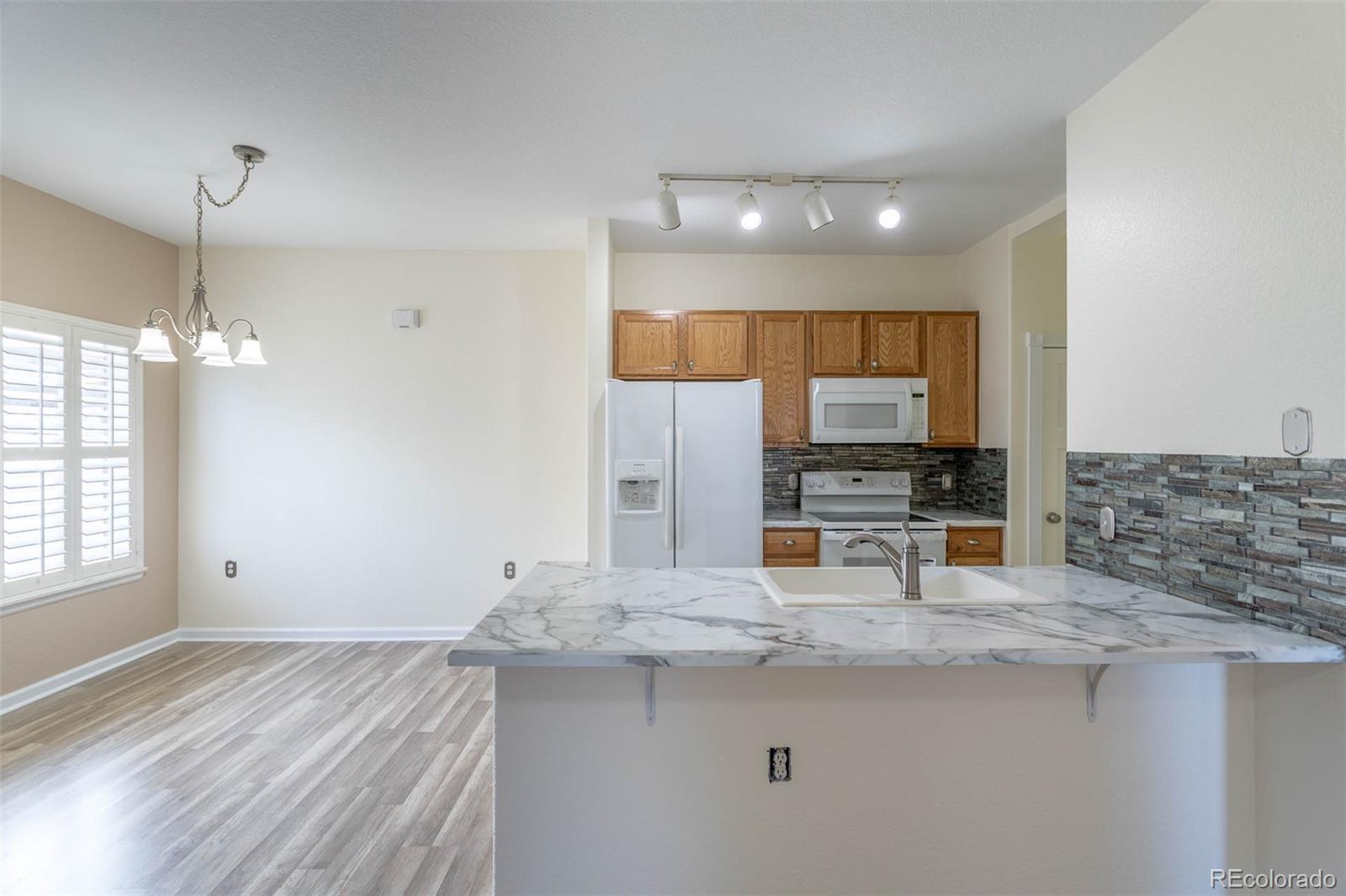 MLS Image #3 for 10259 w 55th drive 101,arvada, Colorado