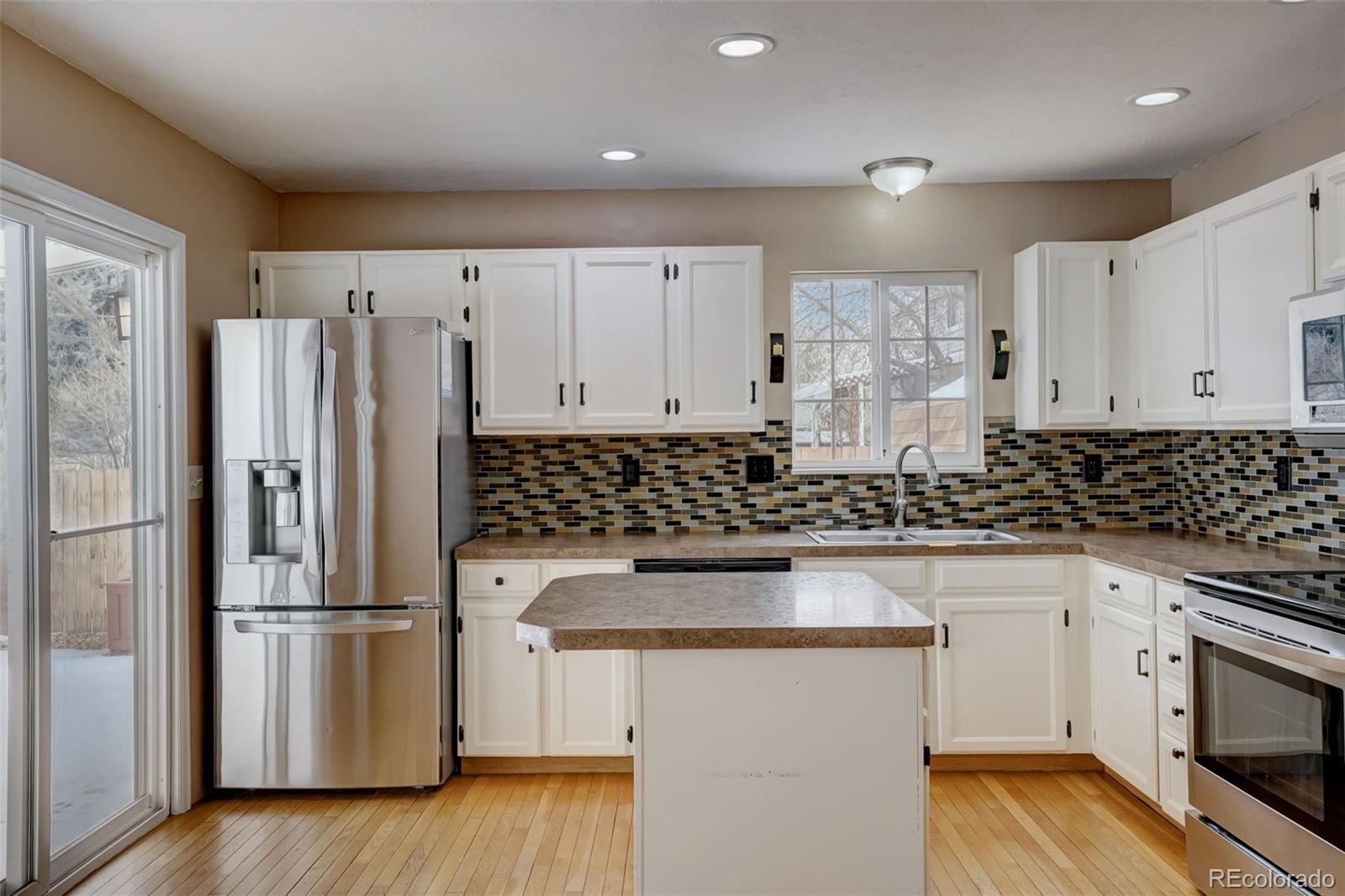 MLS Image #7 for 3727  boulder drive,loveland, Colorado