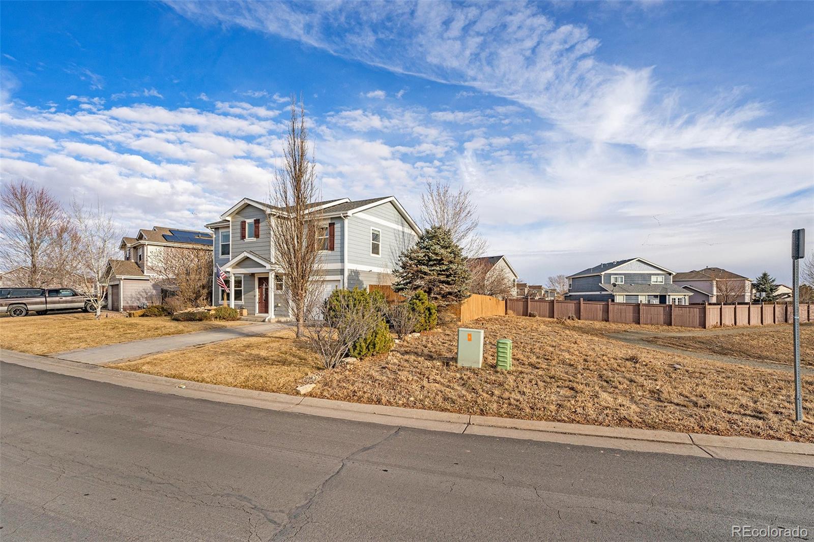MLS Image #3 for 819  willow drive,lochbuie, Colorado