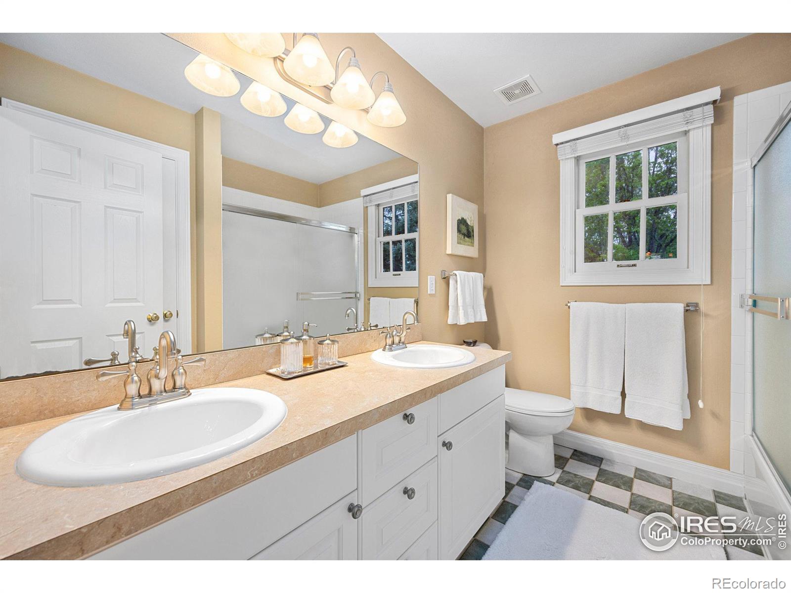 MLS Image #21 for 3053  nature run ,loveland, Colorado