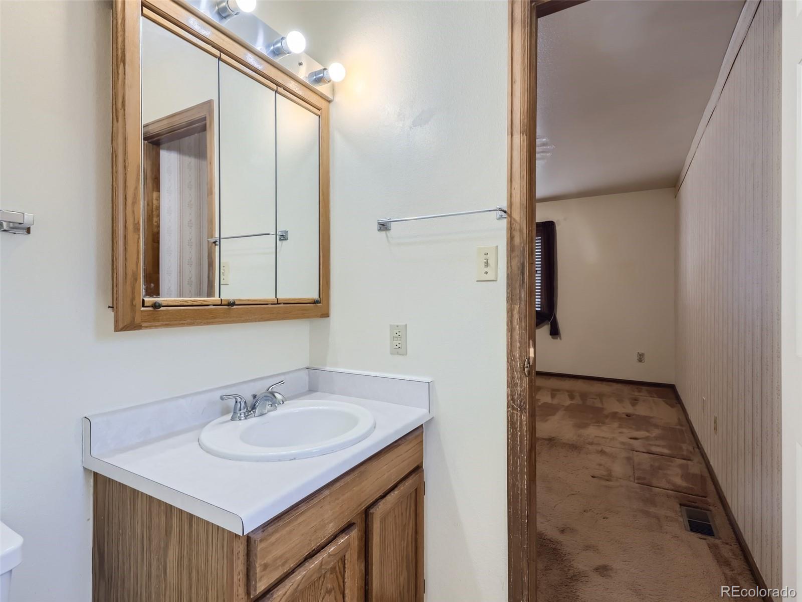 MLS Image #10 for 6525 e 67th place,commerce city, Colorado