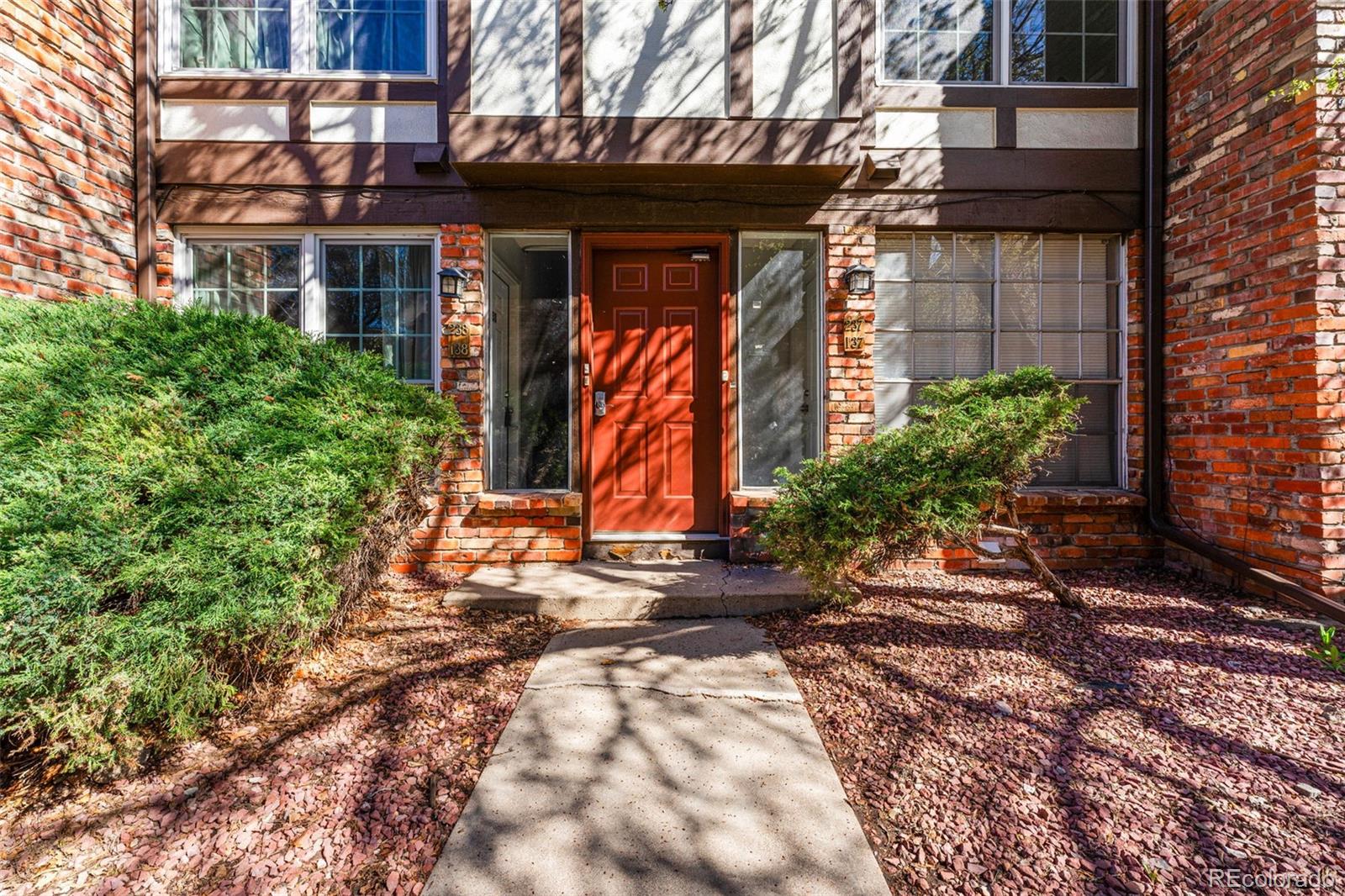 MLS Image #2 for 3825 s monaco parkway,denver, Colorado