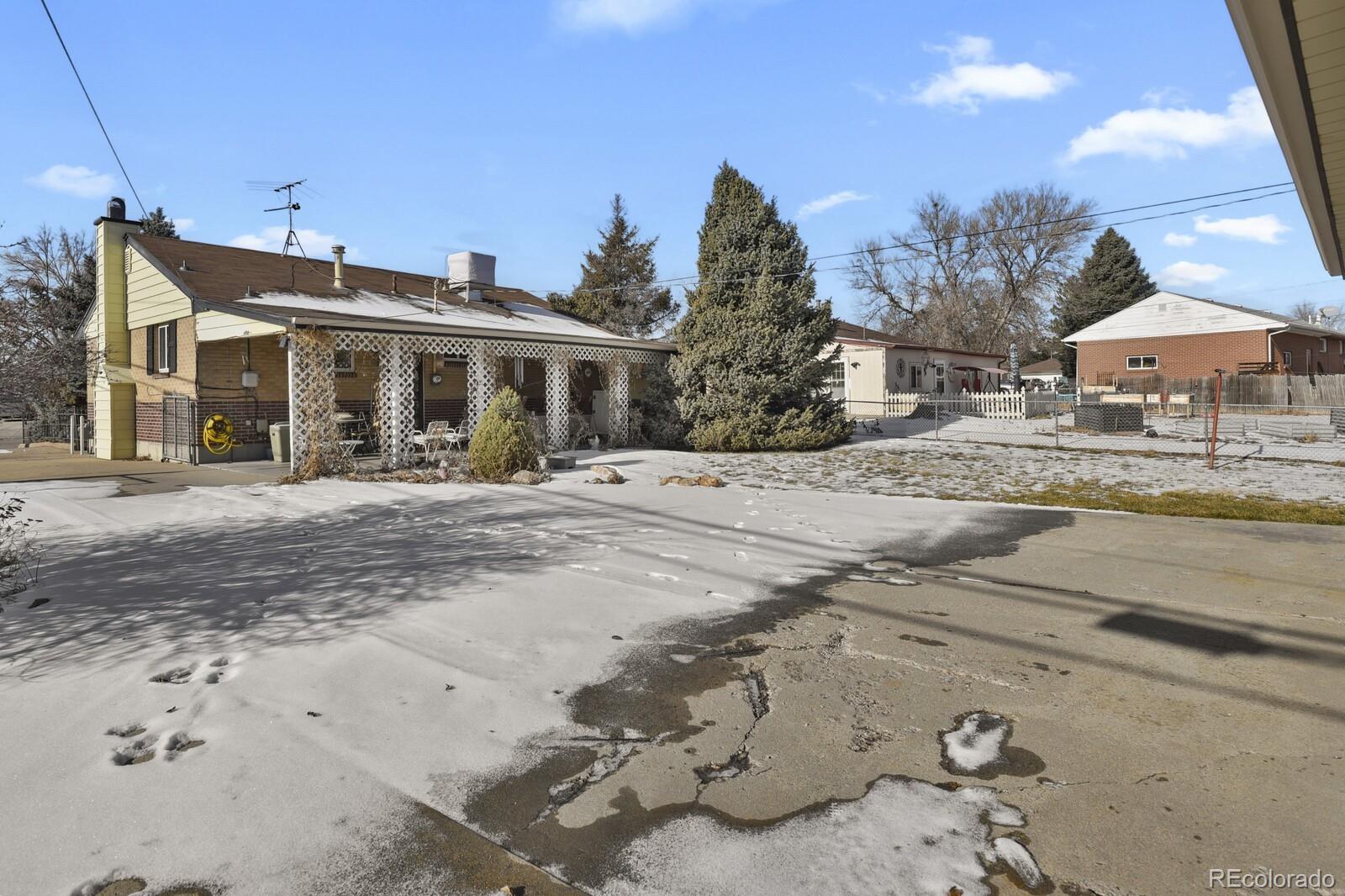 MLS Image #22 for 7646  el paso circle,denver, Colorado