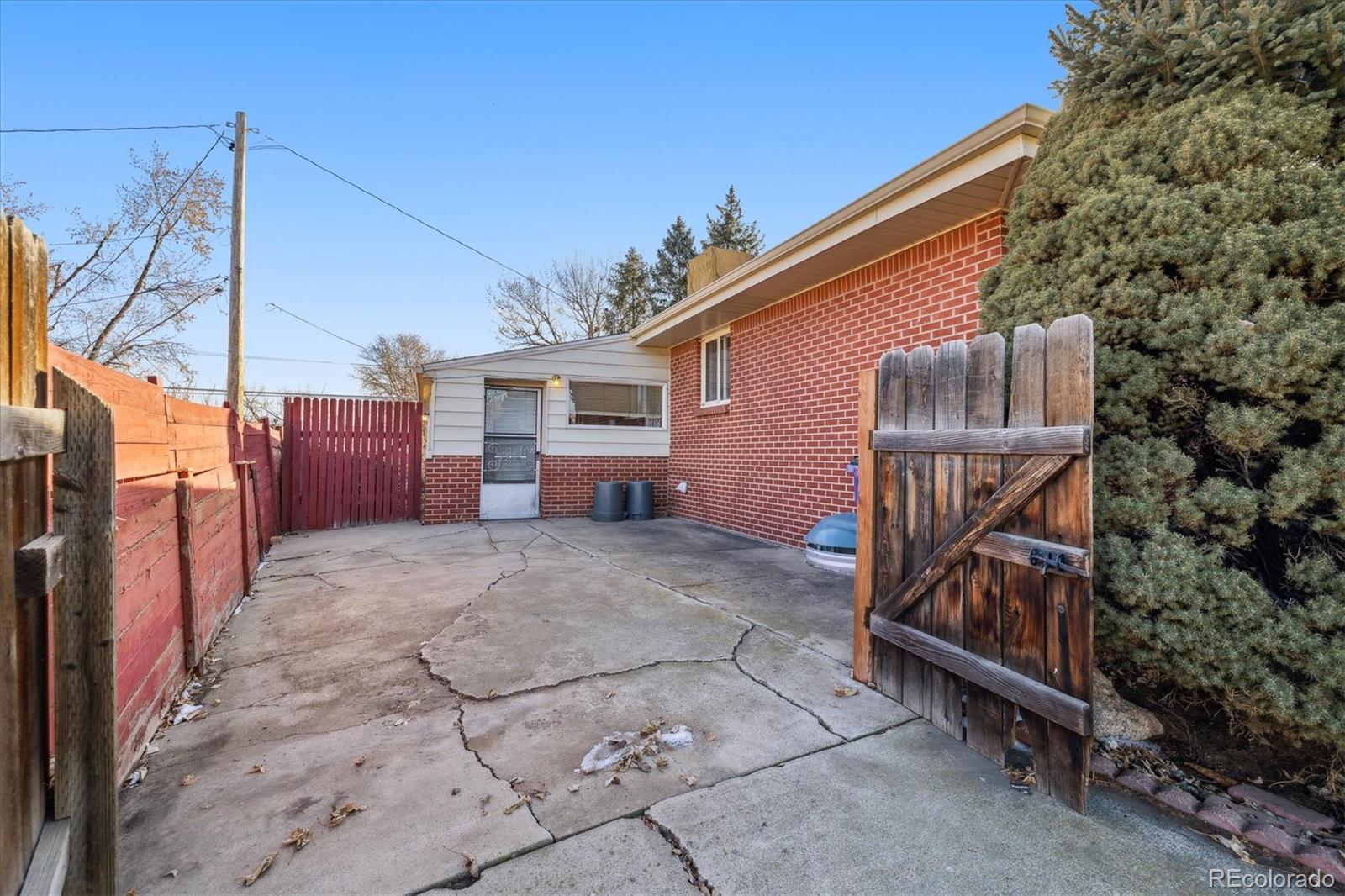 MLS Image #32 for 1806 s wolcott court,denver, Colorado