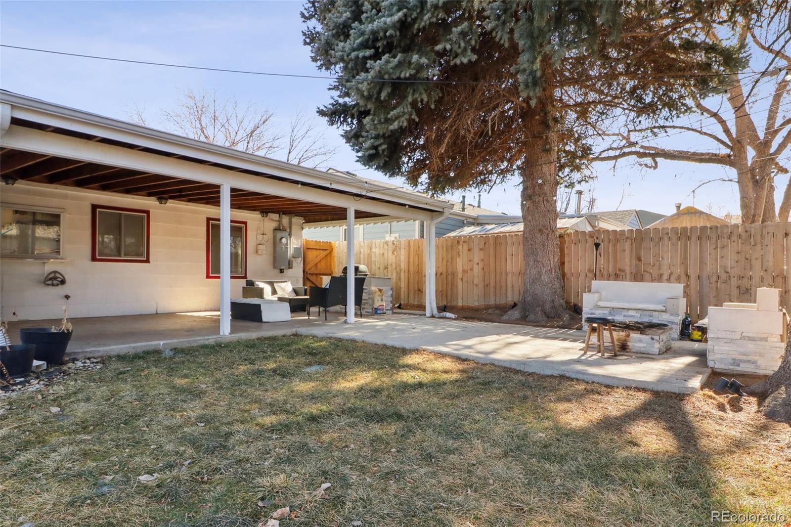 MLS Image #21 for 2801 s dahlia street,denver, Colorado