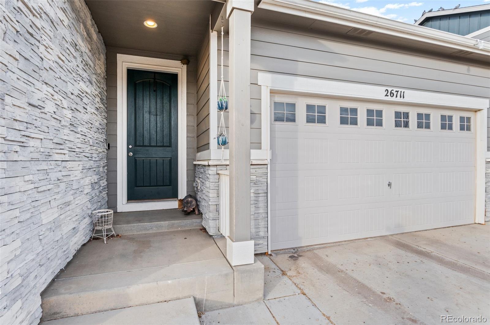 MLS Image #2 for 26711 e byers avenue,aurora, Colorado