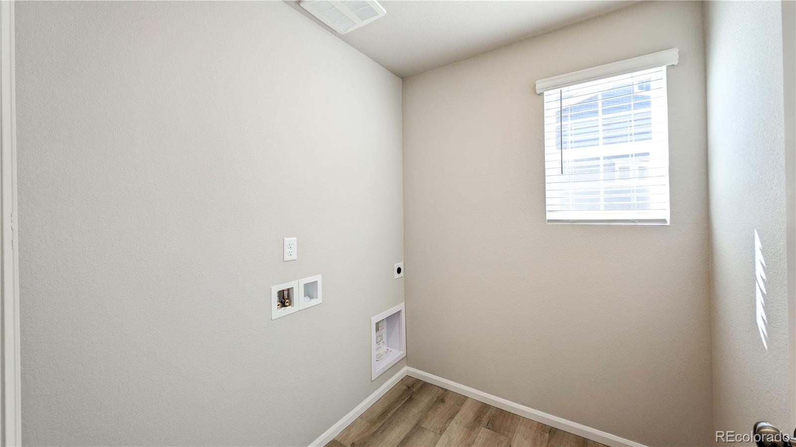 MLS Image #19 for 21890 e 38th place,aurora, Colorado