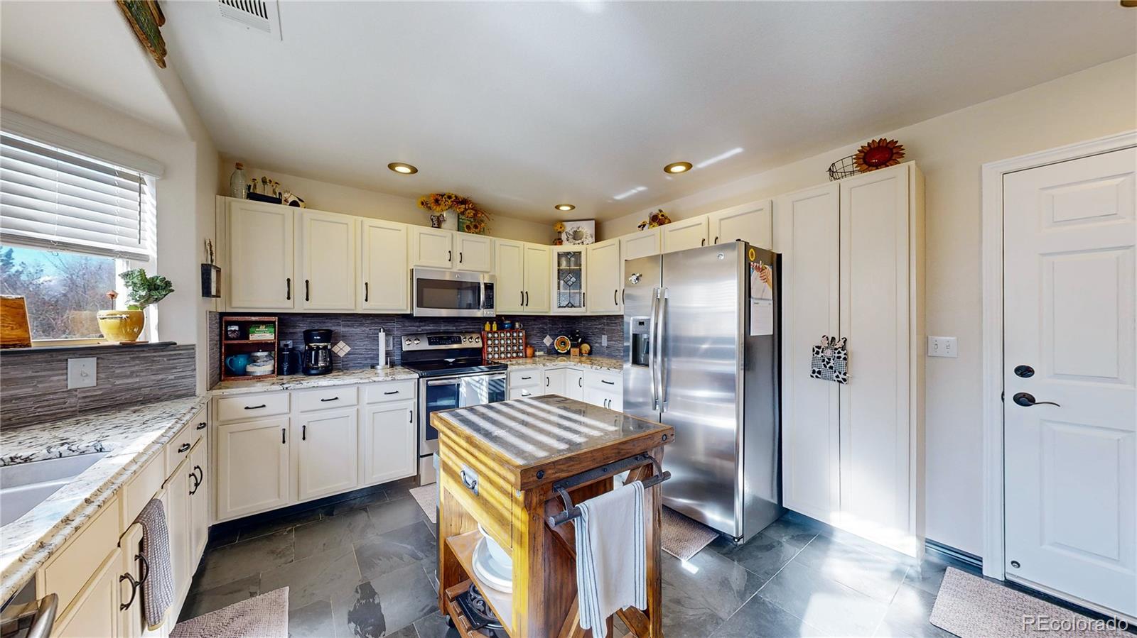MLS Image #6 for 4152 w 111th circle,westminster, Colorado