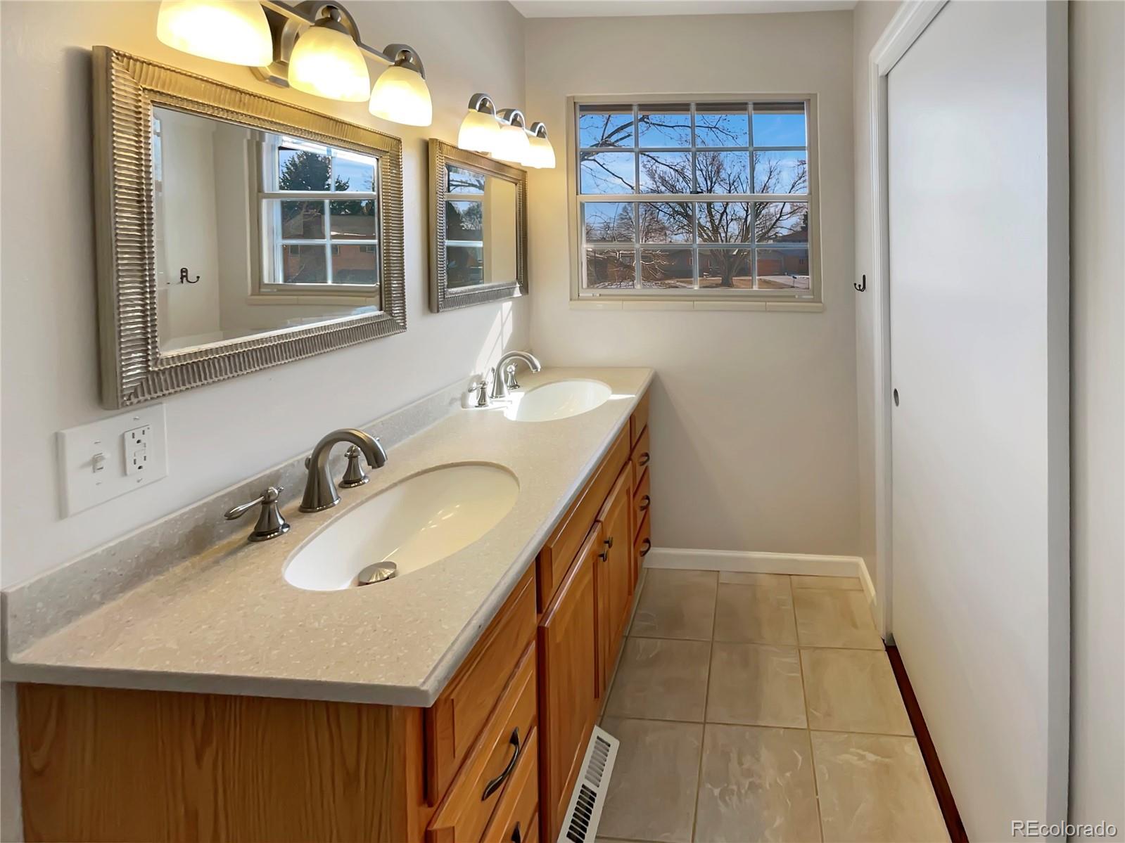 MLS Image #14 for 10121 w exposition drive,lakewood, Colorado