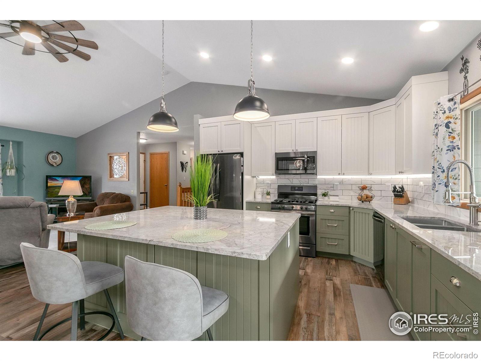 MLS Image #4 for 862  jordache drive,loveland, Colorado