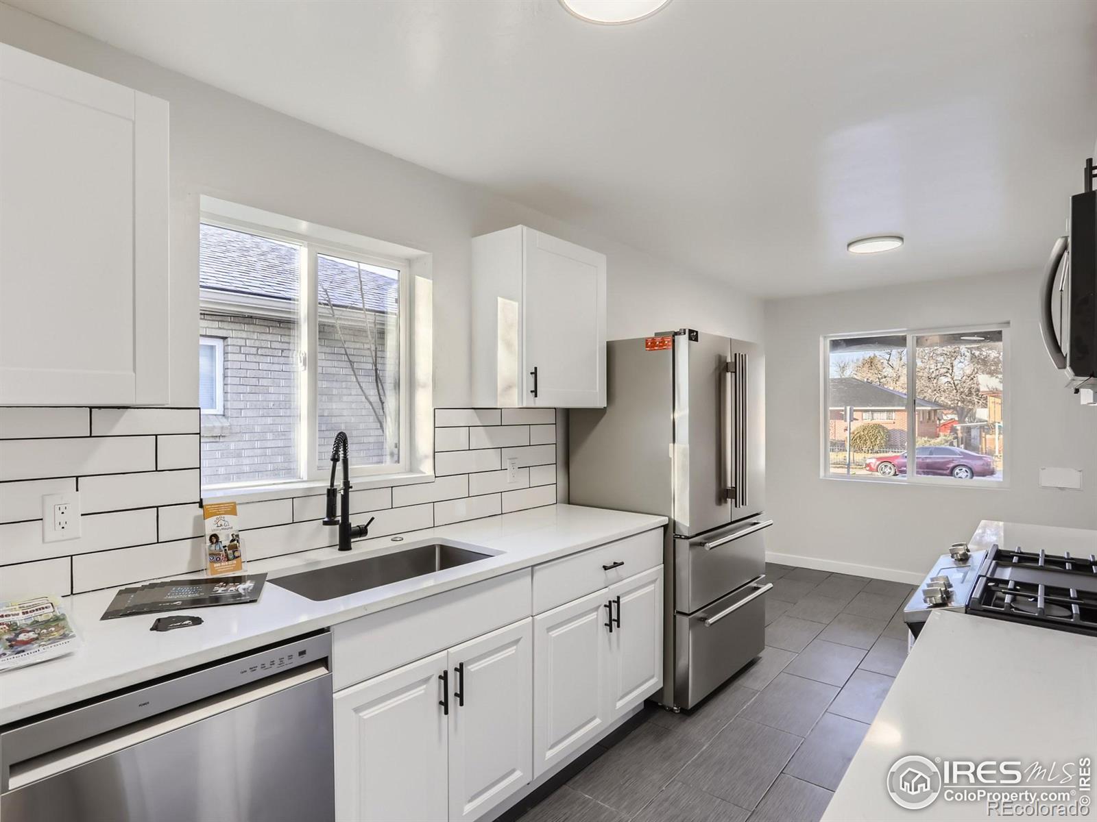 MLS Image #3 for 3280  jasmine street,denver, Colorado