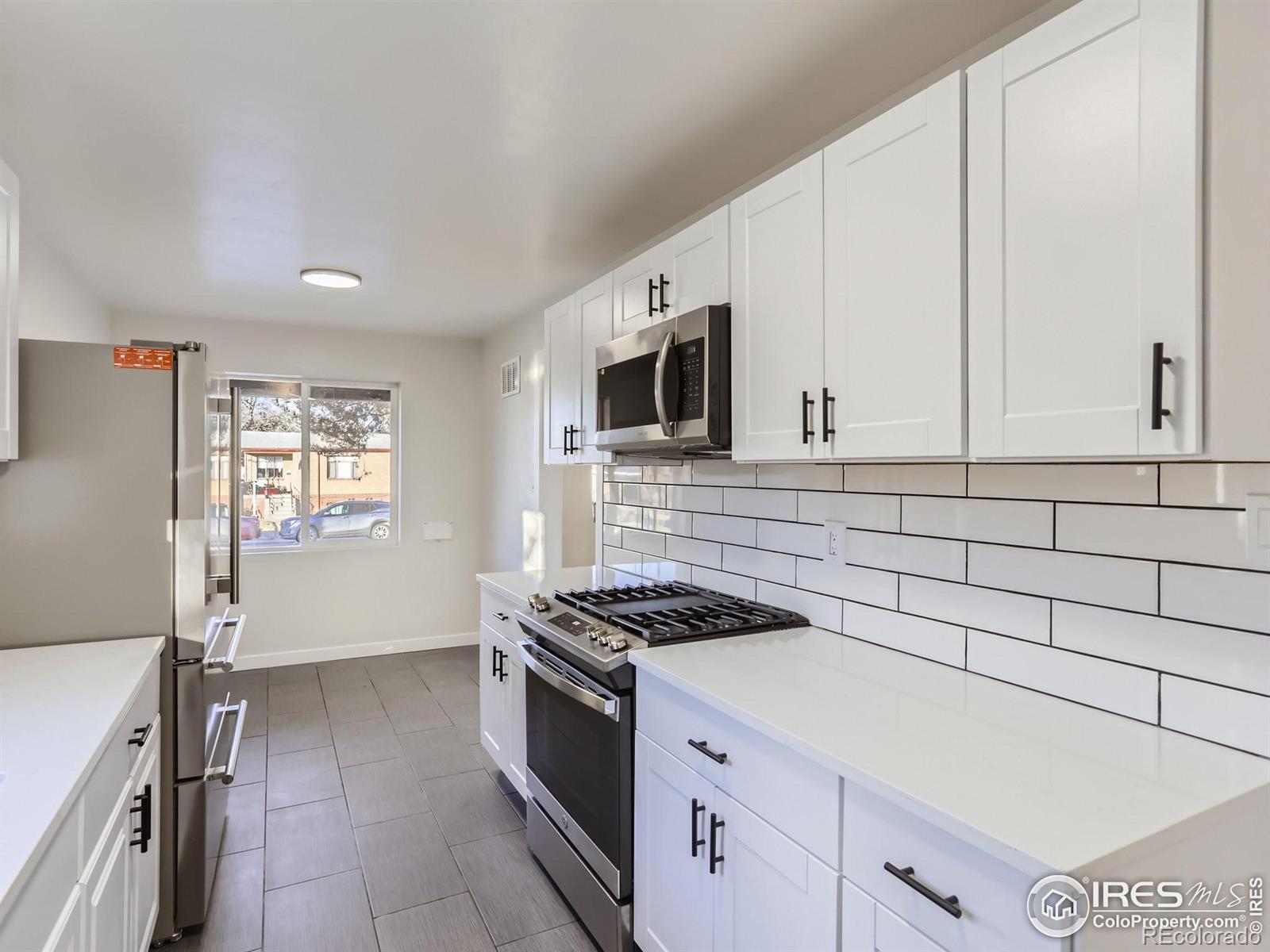 MLS Image #4 for 3280  jasmine street,denver, Colorado