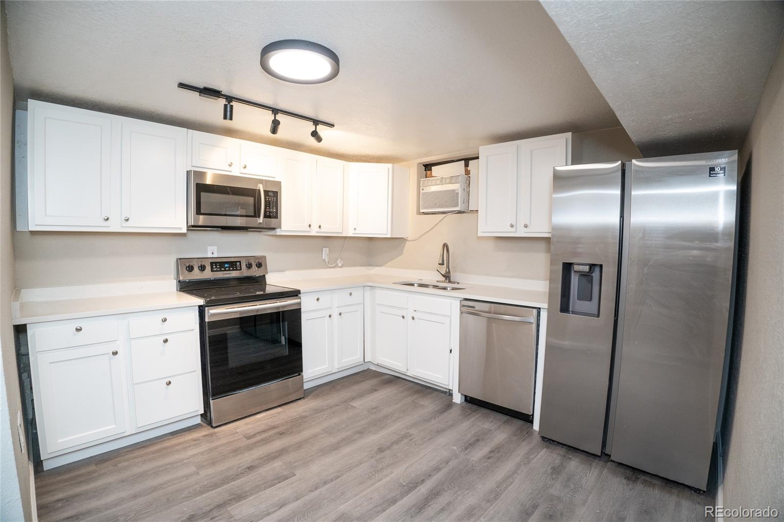 MLS Image #11 for 4275 w 80th avenue,westminster, Colorado