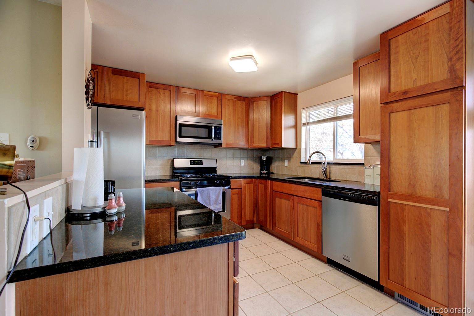 MLS Image #10 for 1341  phillips drive,northglenn, Colorado