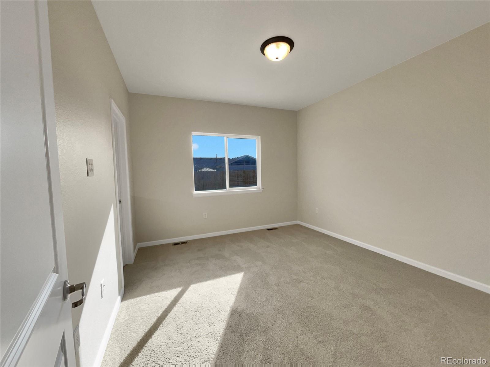 MLS Image #11 for 882 s carriage drive,milliken, Colorado