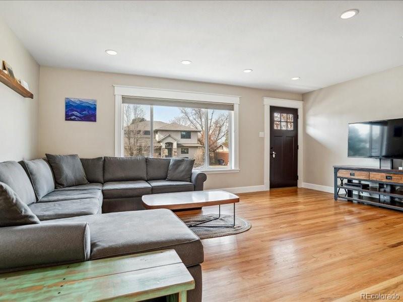 MLS Image #3 for 3444 s ivanhoe way,denver, Colorado