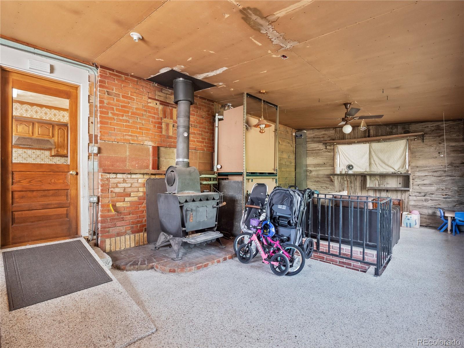 MLS Image #15 for 187 s zuni street,denver, Colorado