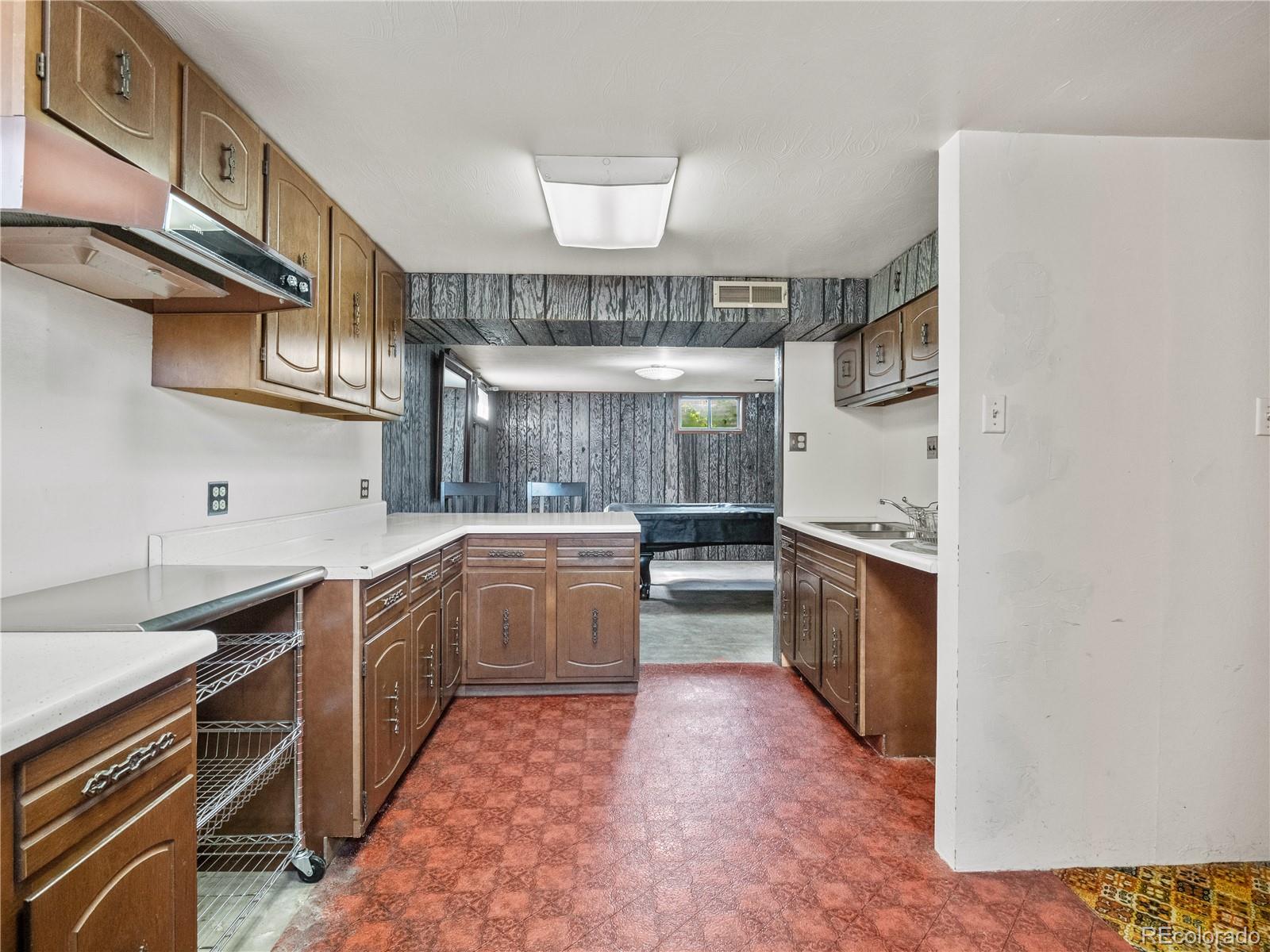 MLS Image #19 for 187 s zuni street,denver, Colorado