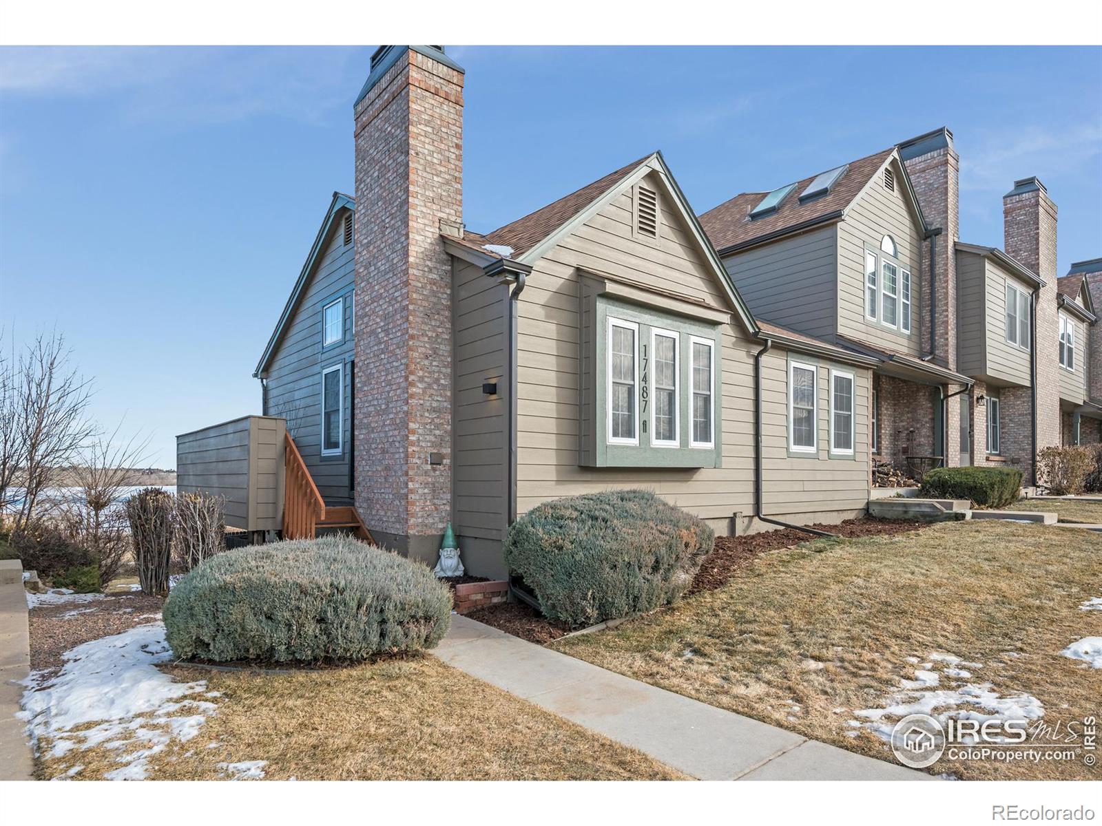 MLS Image #3 for 17487 e rice circle,aurora, Colorado