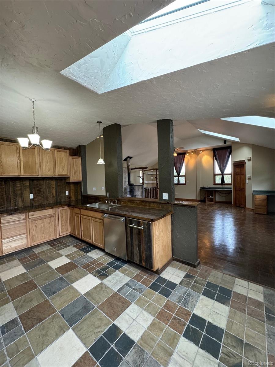 MLS Image #23 for 253  anderson road,florissant, Colorado