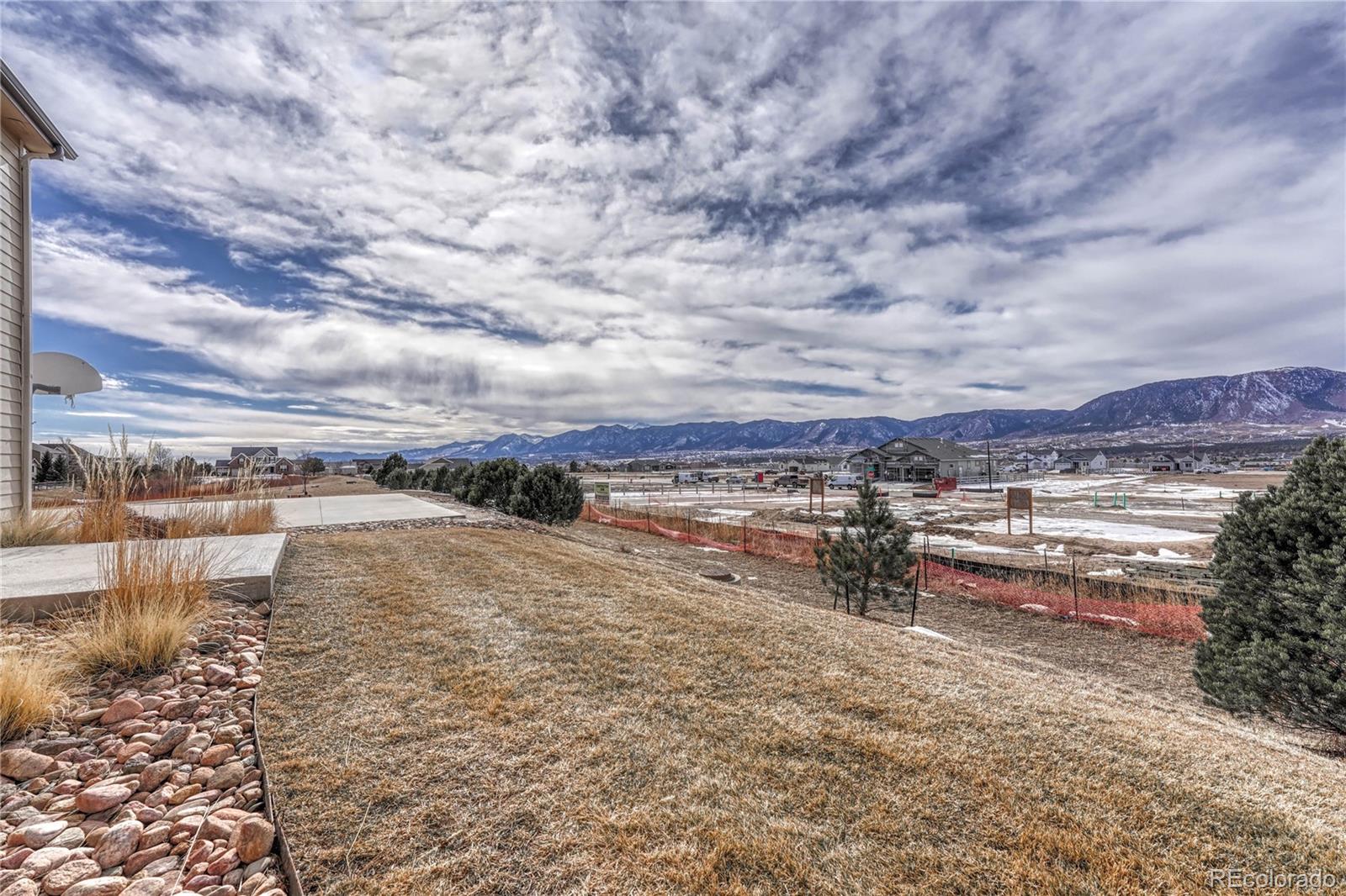 MLS Image #38 for 1464  red mica way,monument, Colorado