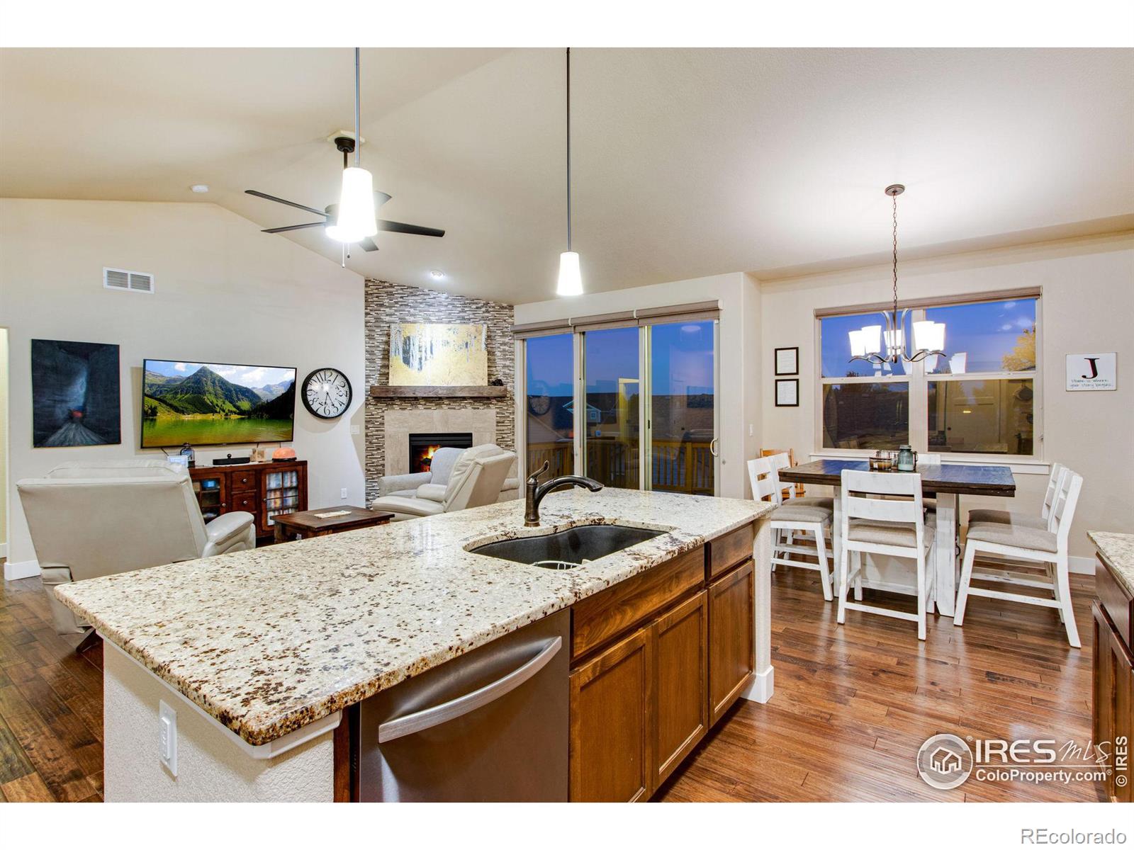 MLS Image #17 for 1749  clear creek court,windsor, Colorado